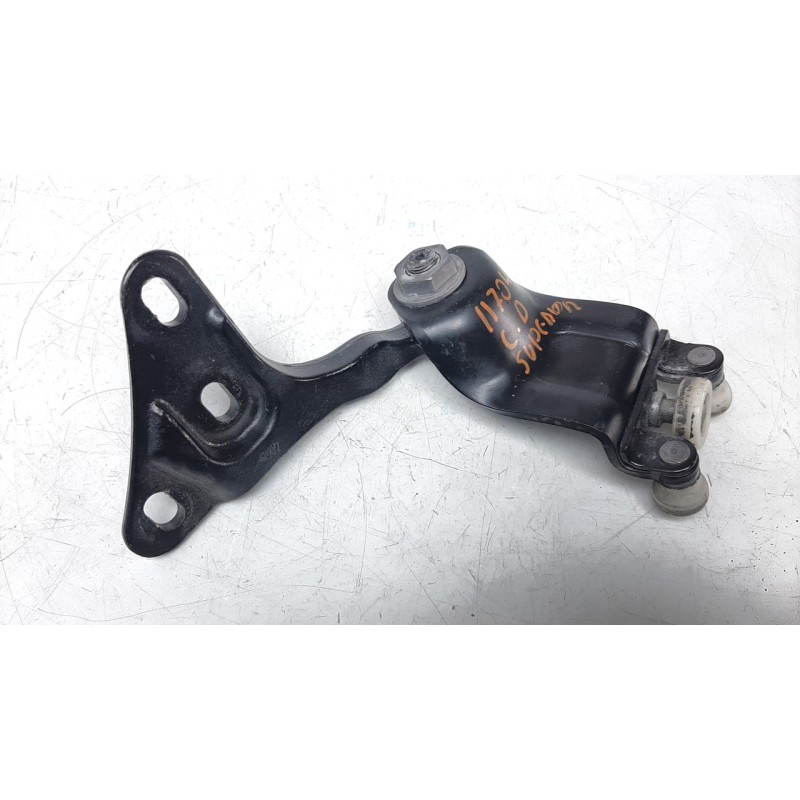 Recambio de soporte / guia puerta corredera para ford transit furgón (tts) 2.0 tdci cat referencia OEM IAM BK31V25028AD  