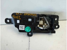 Recambio de maneta interior delantera izquierda para kia sportage drive 2wd referencia OEM IAM 82613F1000   2