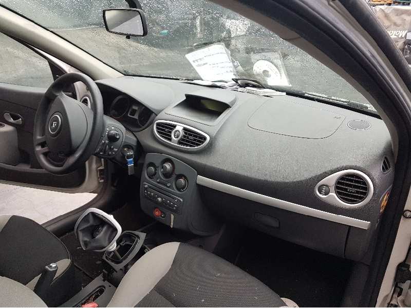 renault clio iii del año 2012