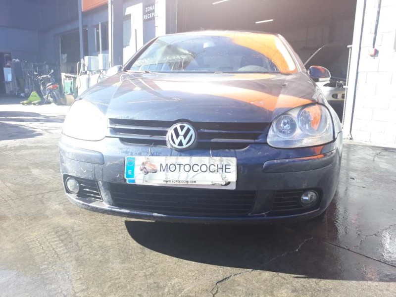 volkswagen golf v berlina (1k1) del año 2006