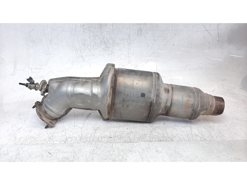 Recambio de catalizador para audi a4 avant (8wd) referencia OEM IAM 8W0131703BD  