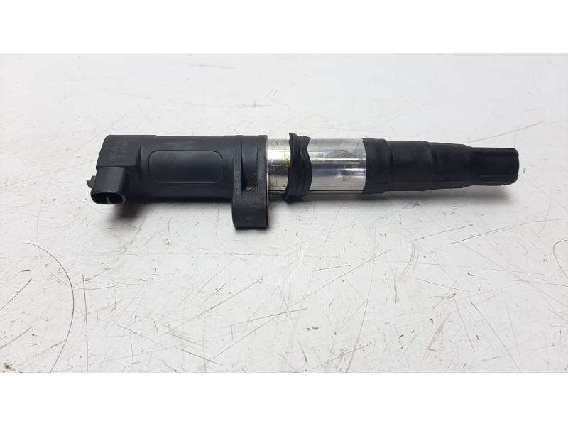Recambio de bobina encendido para renault megane i fase 2 berlina (ba0) 1.4 cat referencia OEM IAM 8200765882 78419001 