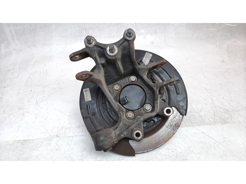 Recambio de mangueta trasera derecha para hyundai tucson 1.7 crdi cat referencia OEM IAM 52720D7000  