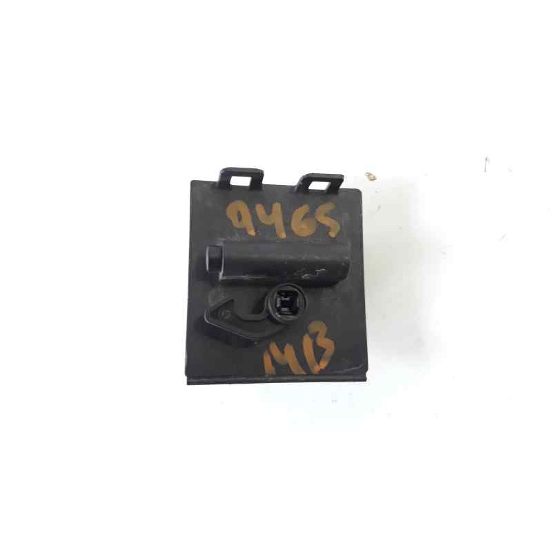 Recambio de tapa exterior combustible para mercedes-benz clase c (w205) lim. c 220 cdi bluetec (205.004) referencia OEM IAM 2056