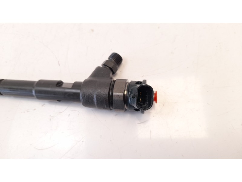 Recambio de inyector para renault clio iv grandtour 1.5 dci diesel fap referencia OEM IAM 8201453073 0445110652 