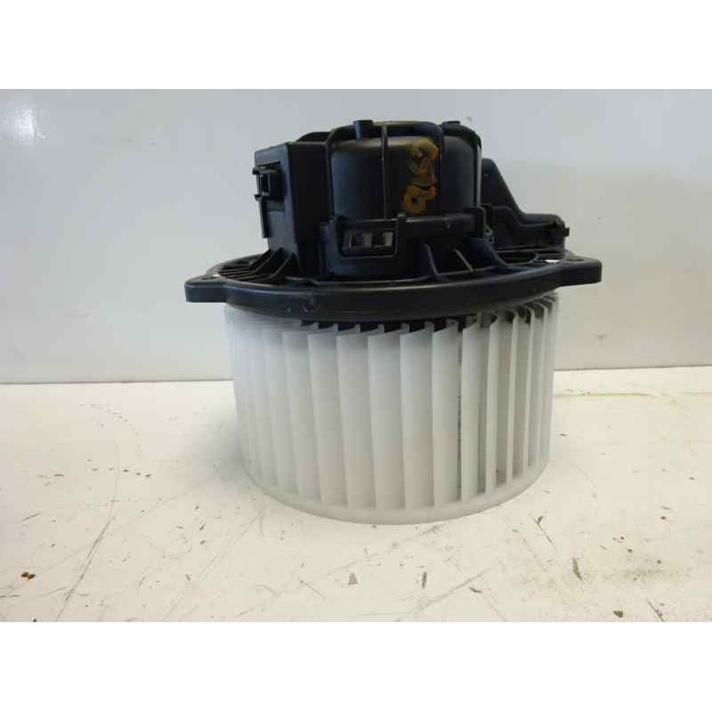 Recambio de ventilador calefaccion para kia sportage drive 2wd referencia OEM IAM 2135160927  
