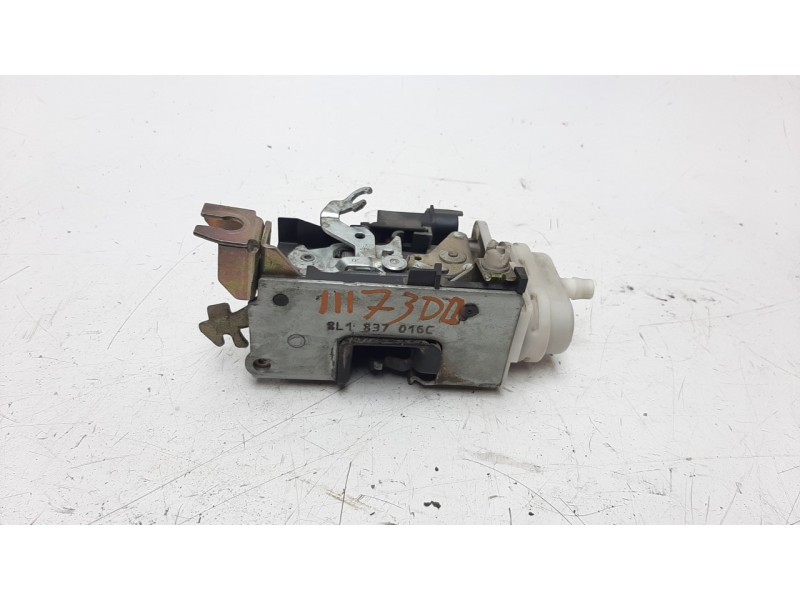 Recambio de cerradura puerta delantera derecha para audi a3 (8l) 1.9 tdi referencia OEM IAM 8L1837016C  