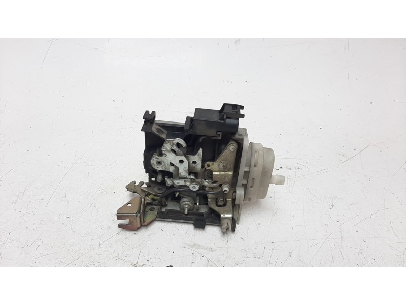 Recambio de cerradura puerta delantera derecha para audi a3 (8l) 1.9 tdi referencia OEM IAM 8L1837016C  