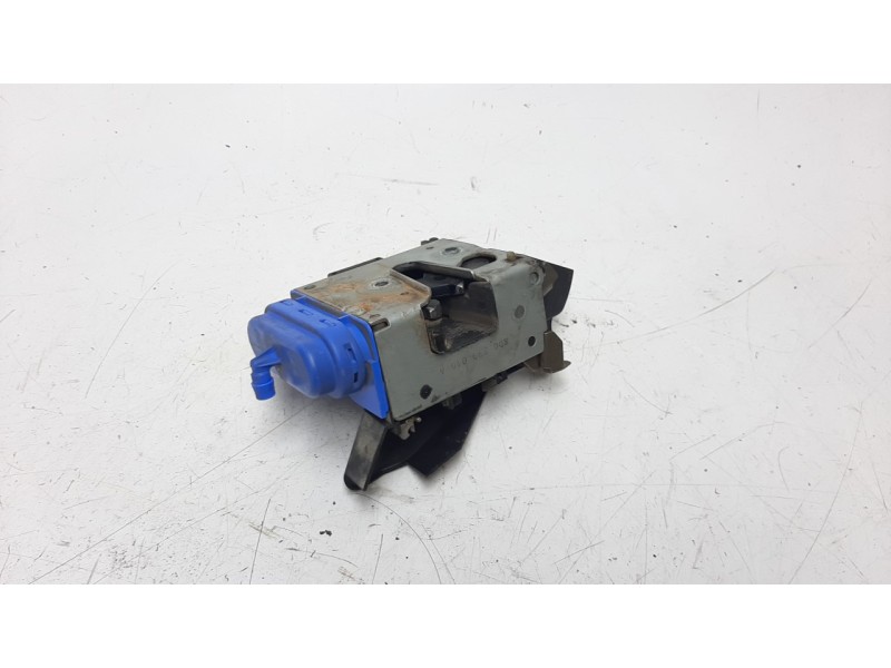 Recambio de cerradura puerta trasera derecha para audi a3 (8l) 1.9 tdi referencia OEM IAM 8D0839016A  