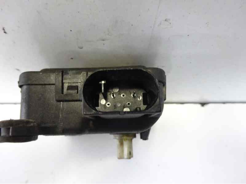 Recambio de motor calefaccion para opel astra g berlina club referencia OEM IAM 0132801  