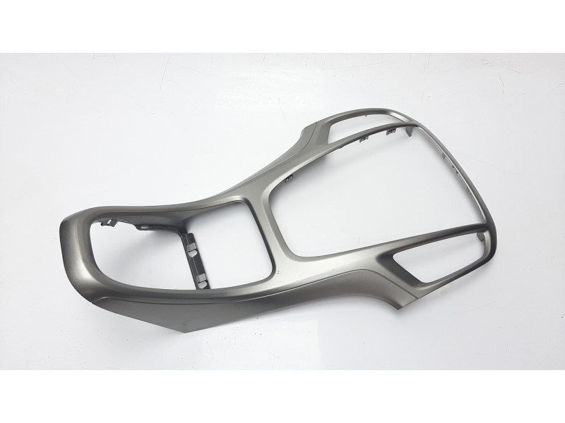 Recambio de moldura para opel astra j lim. selective referencia OEM IAM 13257562  