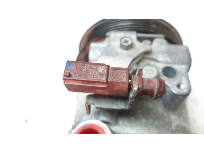 Recambio de compresor aire acondicionado para audi a4 avant (8wd) referencia OEM IAM 8W0816803L  CAF210237VW