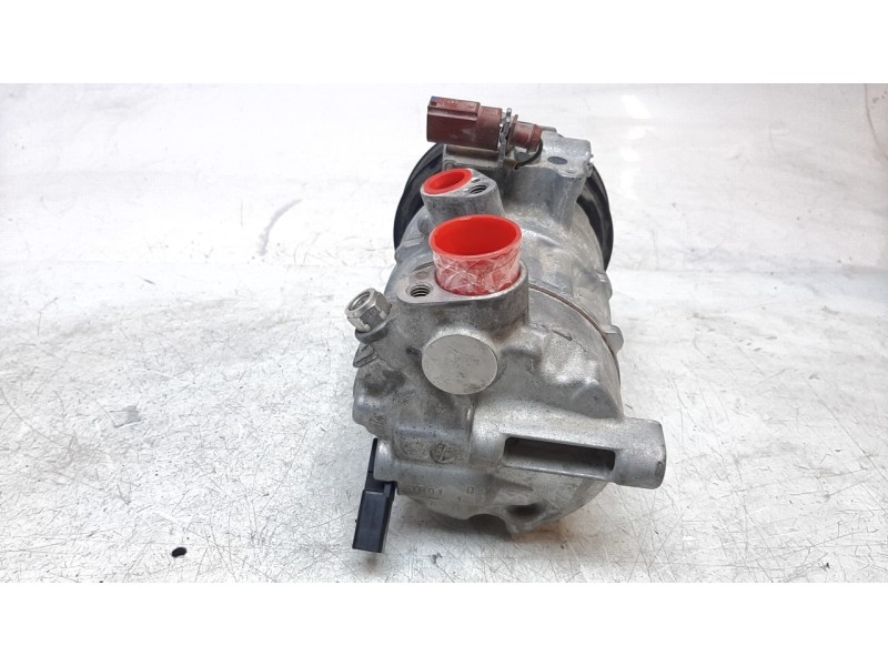 Recambio de compresor aire acondicionado para audi a4 avant (8wd) referencia OEM IAM 8W0816803L  CAF210237VW