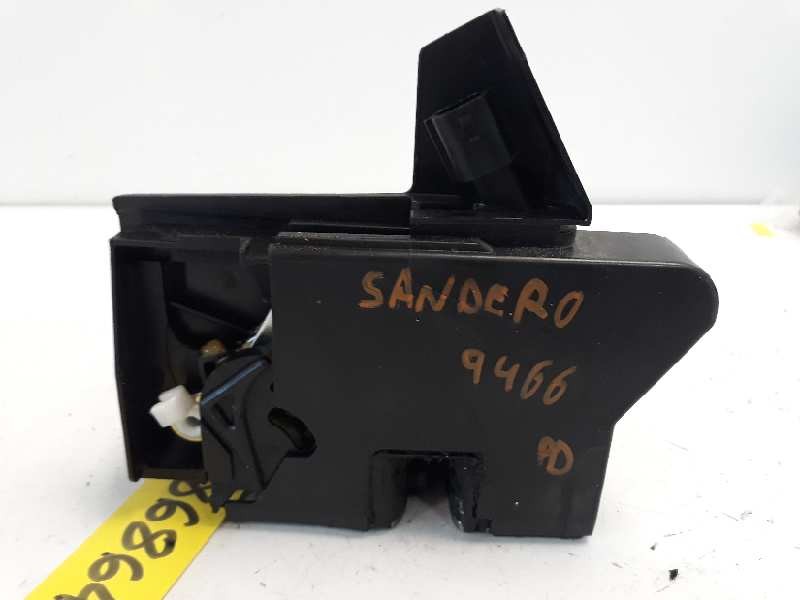 Recambio de cerradura puerta delantera derecha para dacia sandero laureate referencia OEM IAM 825026816R  