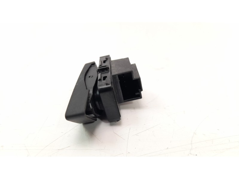Recambio de interruptor para audi a1 sportback (gba) 25 tfsi adrenalin referencia OEM IAM 82B962107  