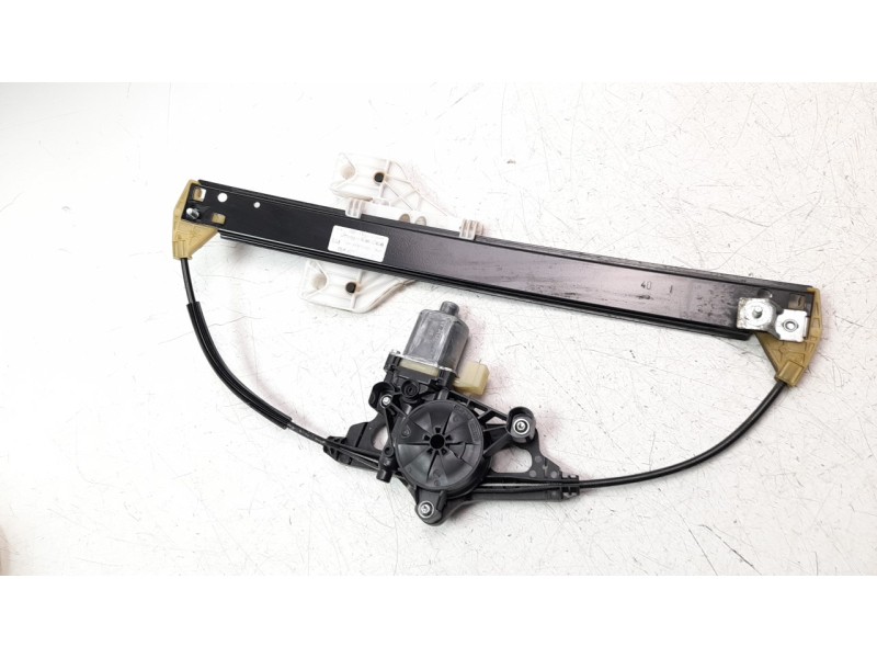 Recambio de elevalunas trasero derecho para audi a4 avant (8wd) referencia OEM IAM 8W0839462A  