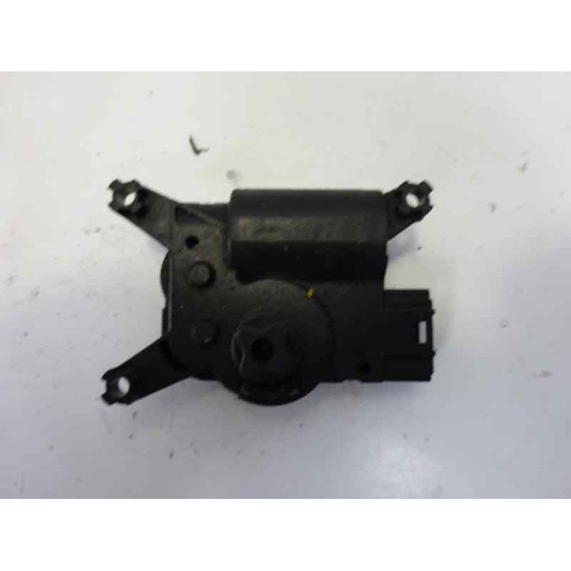 Recambio de motor calefaccion para opel astra h berlina 1.7 16v cdti referencia OEM IAM 52406339  