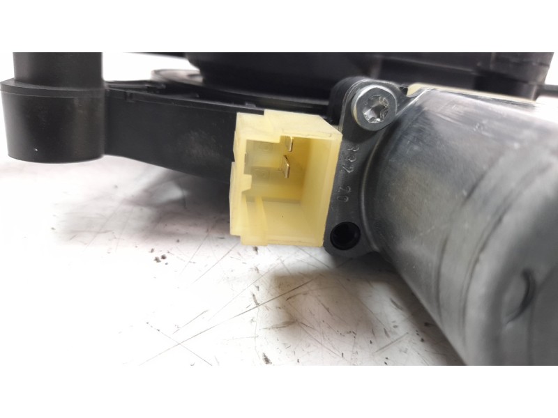 Recambio de elevalunas trasero izquierdo para audi a4 avant (8wd) referencia OEM IAM 8W0839461  