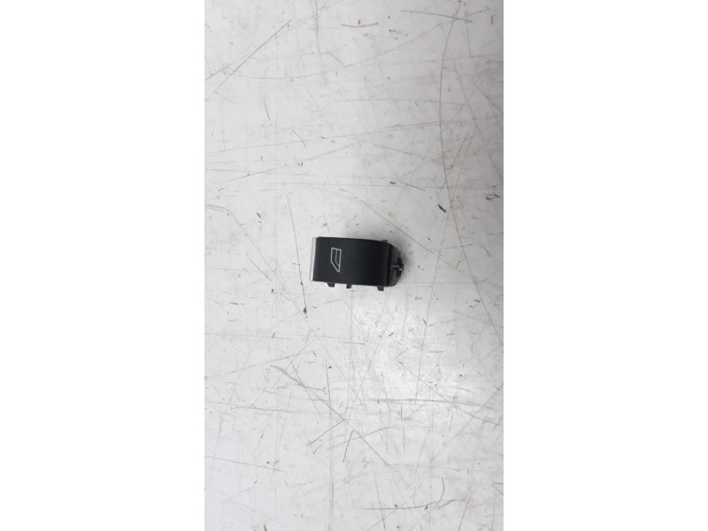 Recambio de mando elevalunas delantero derecho para ford kuga (cbs) 2.0 tdci cat referencia OEM IAM 1850432  