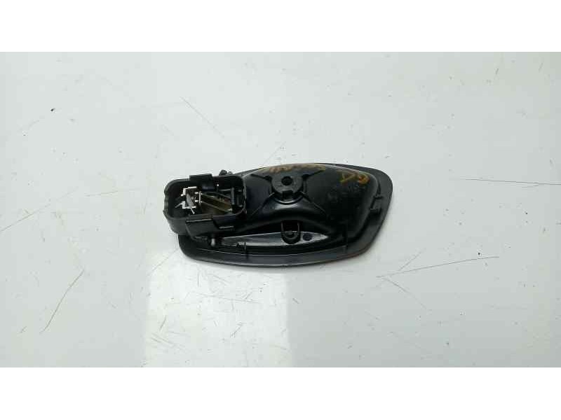 Recambio de maneta interior delantera derecha para renault scenic iii grand selection referencia OEM IAM 82672001R  