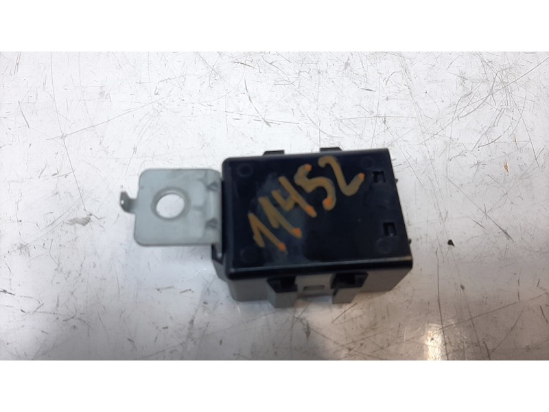 Recambio de modulo electronico para hyundai tucson 1.6 cat referencia OEM IAM 954202V000  