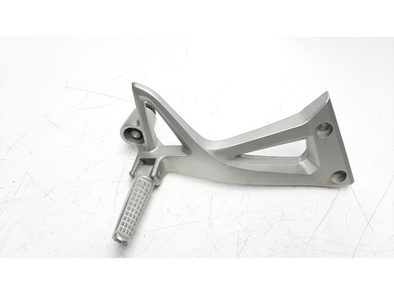 Recambio de estribo para honda vfr800x crossrunner crossrunner (vfr800x) referencia OEM IAM 50750MGY640 50720KT7761 