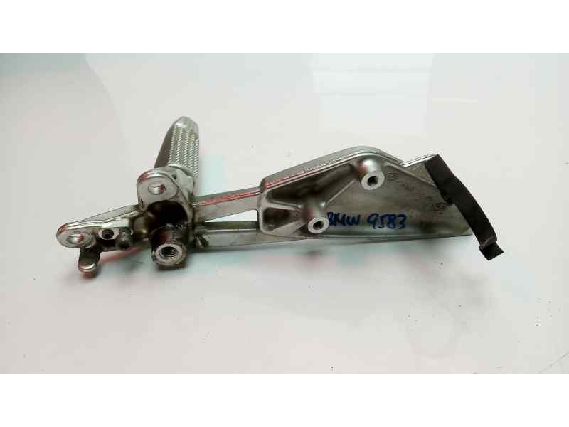 Recambio de estribo para bmw k 1300 s/r/gt k1300 r referencia OEM IAM 7660154  
