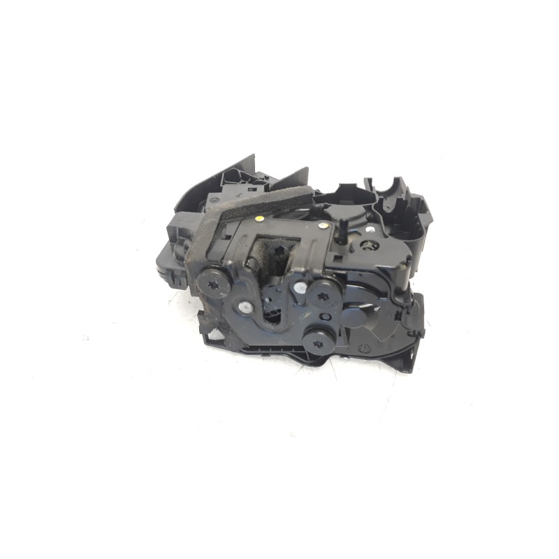 Recambio de cerradura puerta trasera izquierda para renault megane iv berlina 5p 1.2 tce energy referencia OEM IAM 825030173R  
