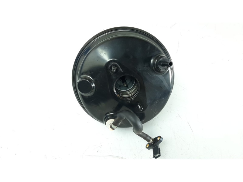Recambio de servofreno para nissan 370 z (z34) 3.7 v6 24v cat referencia OEM IAM 1ET0C8330F  