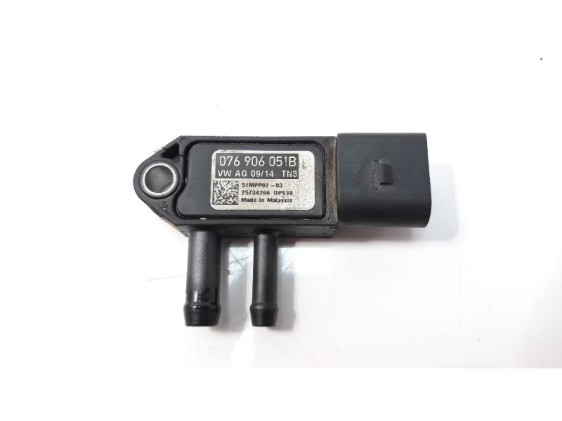 Recambio de sensor para volkswagen cc (358) 2.0 tdi referencia OEM IAM 076906051B  