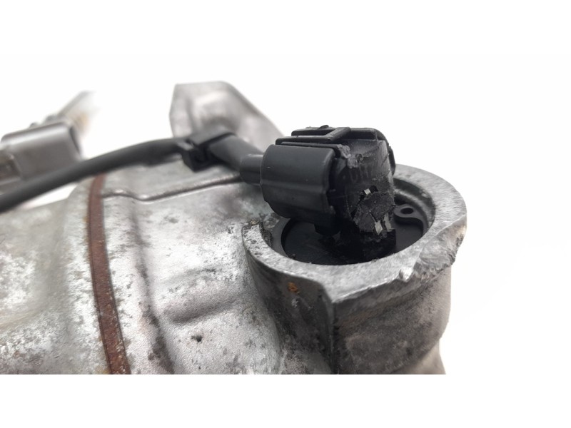 Recambio de compresor aire acondicionado para renault megane iv berlina 5p 1.2 tce energy referencia OEM IAM 926001268R 320024G 