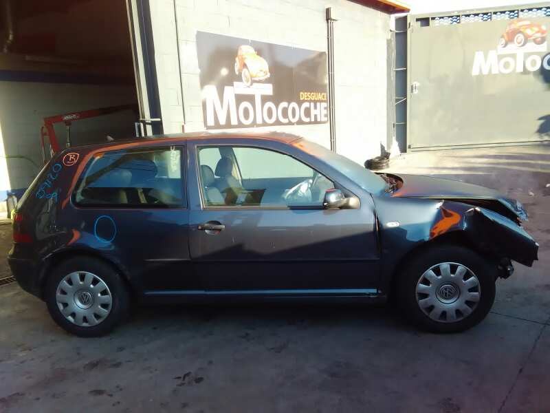 volkswagen golf iv berlina (1j1) del año 2002