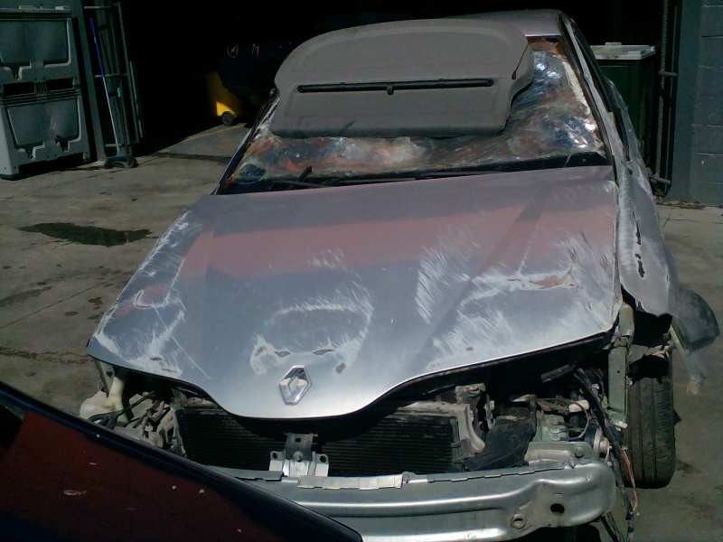 renault laguna ii (bg0) del año 2002