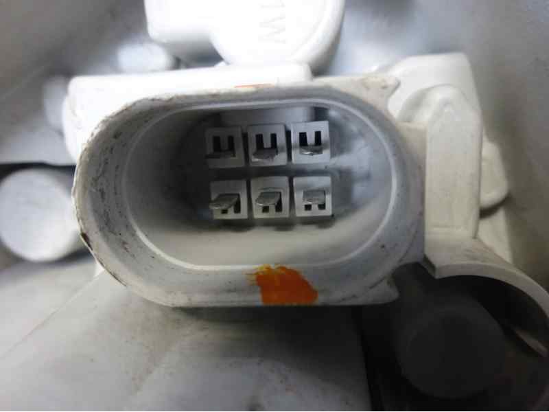 Recambio de portalamparas para seat ibiza (6j5) stylance / style referencia OEM IAM 6J4945257D 16852231 ST0354154