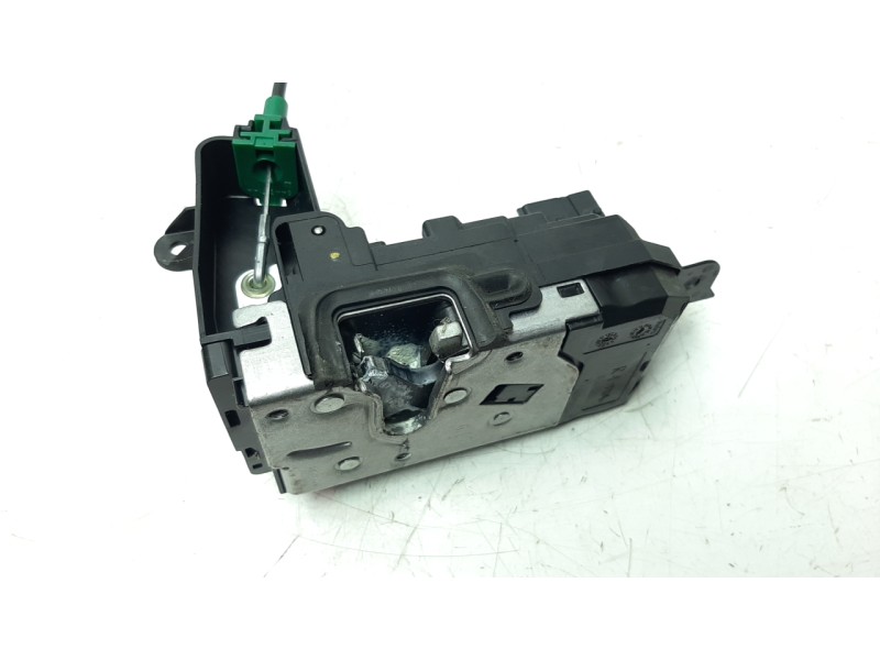 Recambio de cerradura puerta delantera derecha para opel zafira b 1.7 16v cdti referencia OEM IAM 13210749  