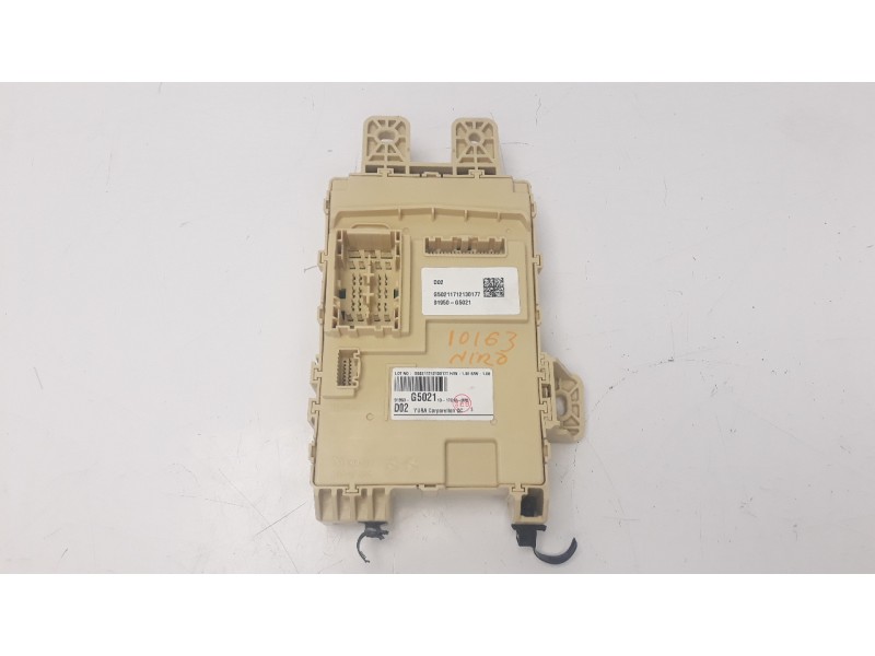 Recambio de caja reles / fusibles para kia niro referencia OEM IAM 91950G5021  