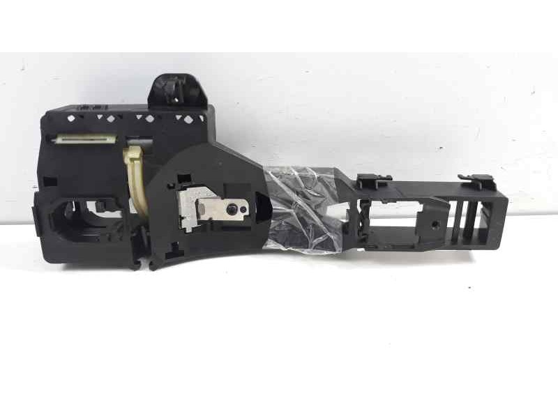 Recambio de maneta exterior delantera izquierda para renault megane iv grandtour zen referencia OEM IAM   