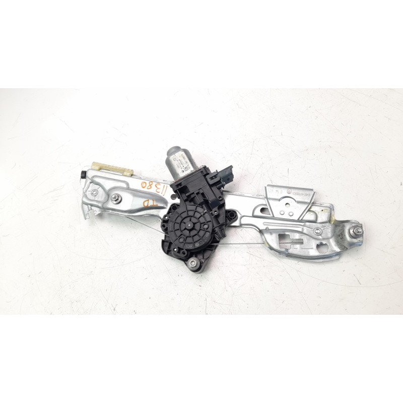 Recambio de elevalunas trasero derecho para renault megane iv berlina 5p 1.2 tce energy referencia OEM IAM 827209091R  