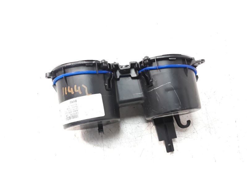 Recambio de moldura para hyundai tucson referencia OEM IAM 84606N7BS0  