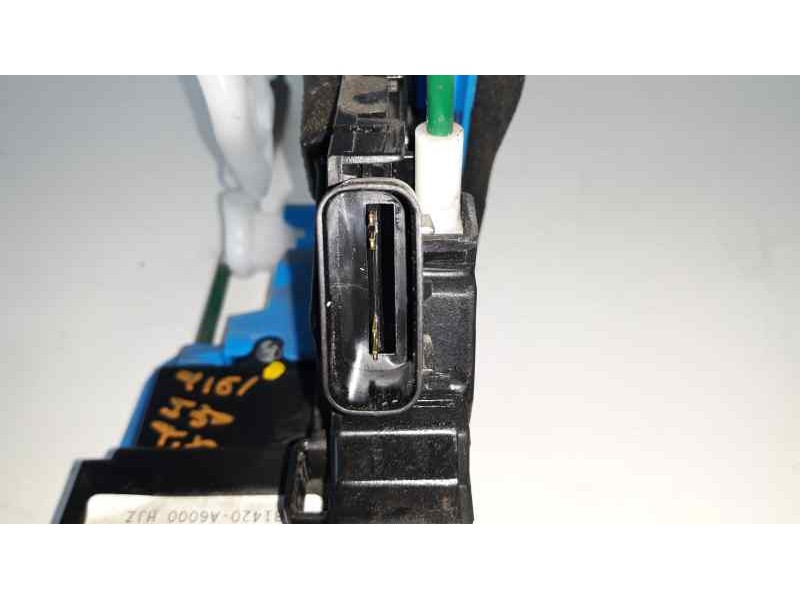 Recambio de cerradura puerta trasera derecha para hyundai i30 (gd) classic referencia OEM IAM 81420A6000  