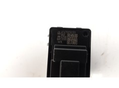 Recambio de mando elevalunas delantero derecho para mercedes-benz clase gla (bm 247) 1.3 cat referencia OEM IAM 1679050201   2