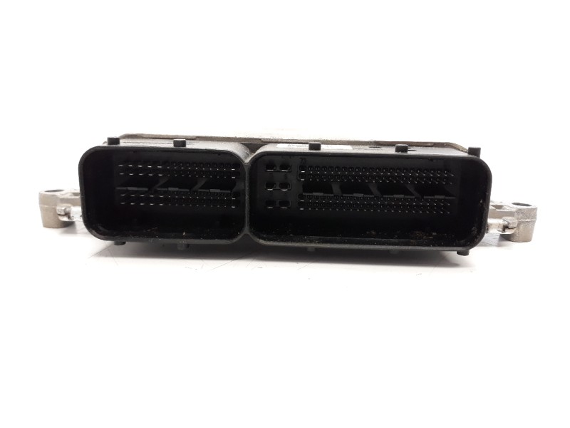 Recambio de centralita motor uce para kia niro referencia OEM IAM 391B503DE4 A2C1517610101 