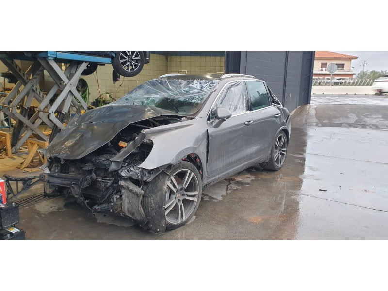 porsche cayenne (typ 92aa) del año 2014