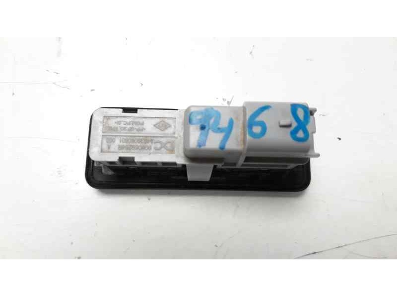 Recambio de maneta exterior porton para renault megane iv grandtour zen referencia OEM IAM 808069264R  
