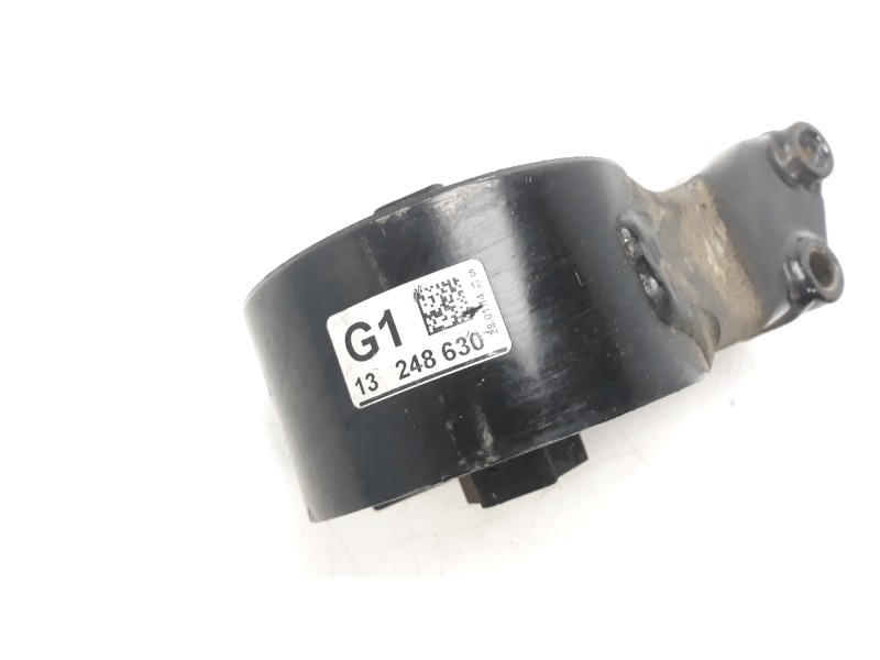 Recambio de soporte motor trasero para opel astra j lim. selective referencia OEM IAM 13248630  