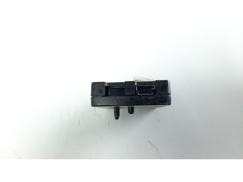 Recambio de modulo electronico para bmw serie 1 lim. (f20) 2.0 turbodiesel referencia OEM IAM 922688802  