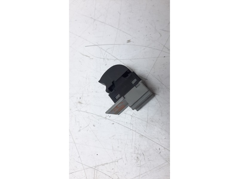 Recambio de mando elevalunas trasero derecho para audi a3 (8l) 1.9 tdi referencia OEM IAM 4B0959855 IAF340037HQ EWSAU013