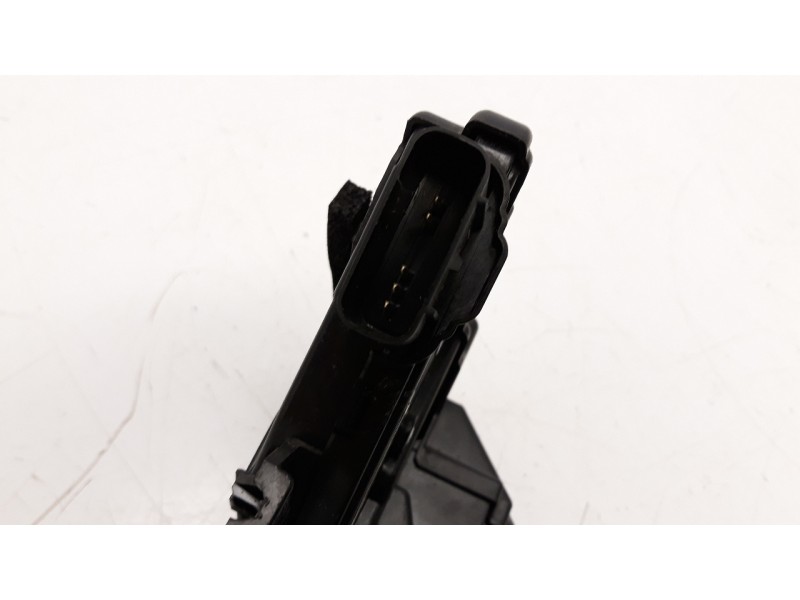 Recambio de cerradura puerta trasera izquierda para kia niro referencia OEM IAM 81410G5000  