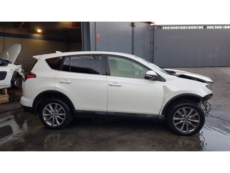 toyota rav 4 del año 2018