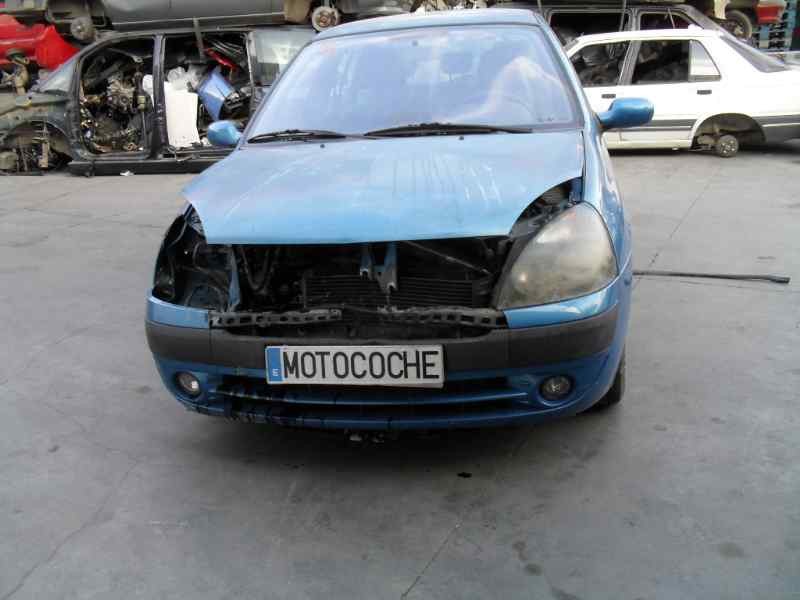 renault clio ii symbol del año 2001